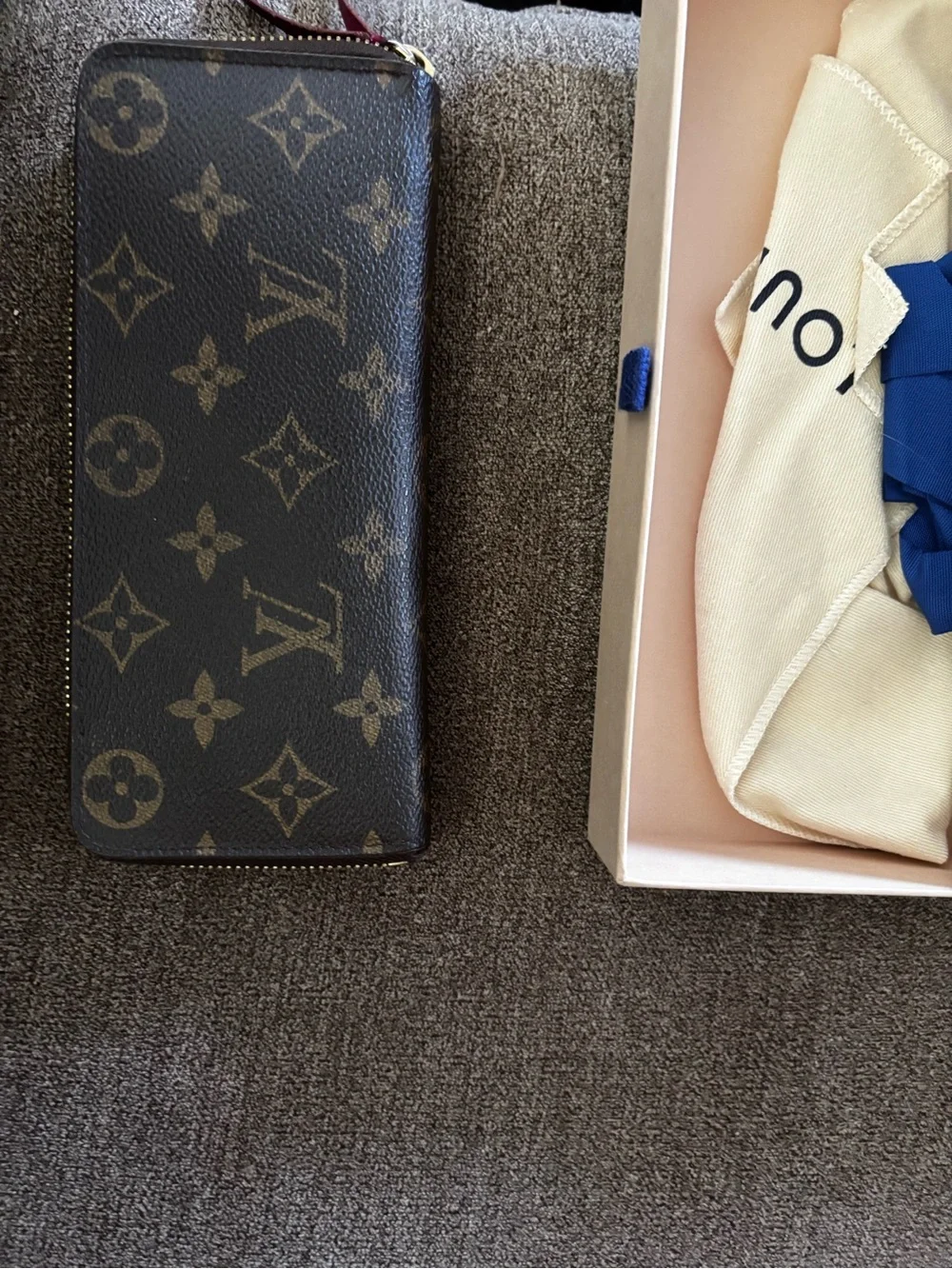 LOUIS VUITTON MONOGRAM CANVAS CLEMENCE WALLET